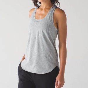 Lululemon Yogi Racerback Pocket Tank, Heather Gray Size 4